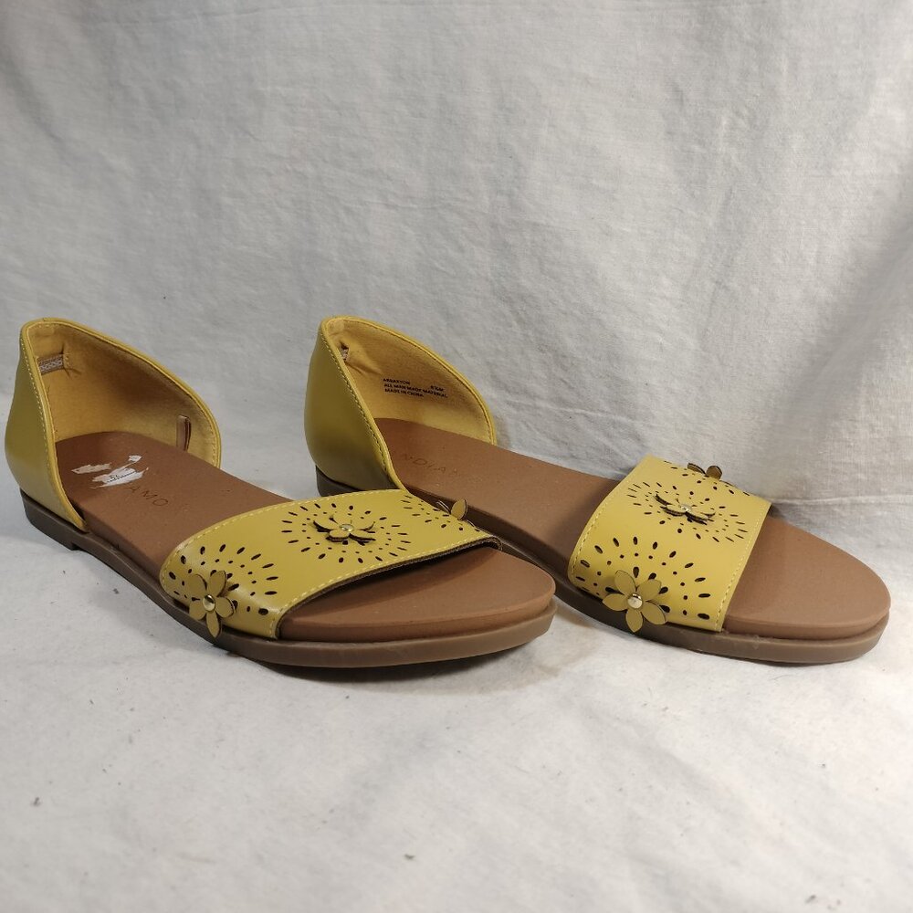Andiamo Slip-on Flat Sandals - Picture 3 of 9